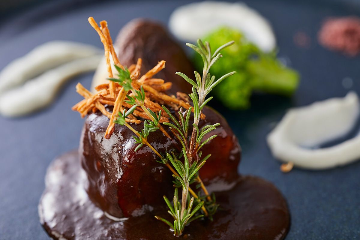 <h2>レストラン</h2>