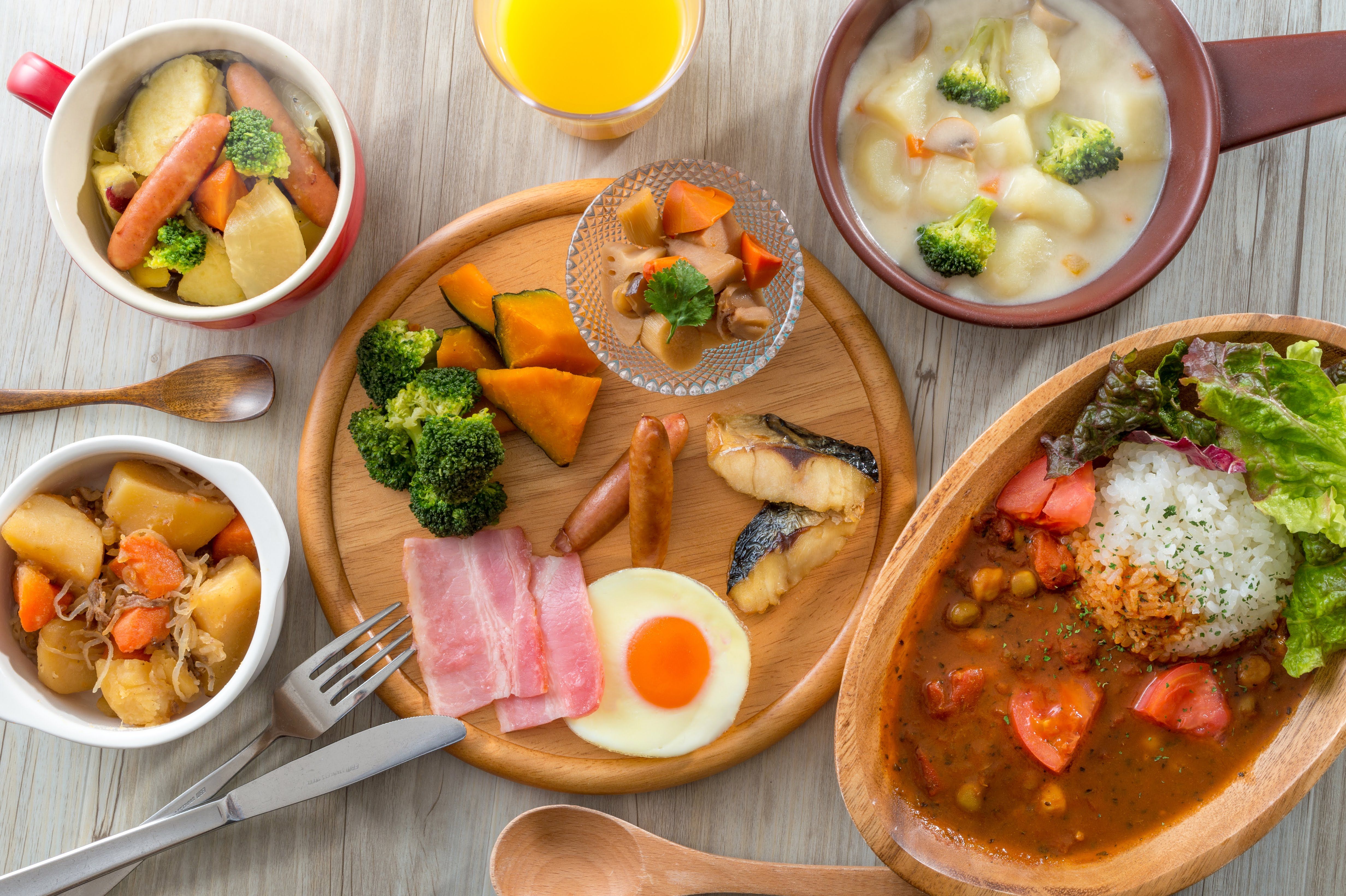 Classic Japanese and Western breakfast menus