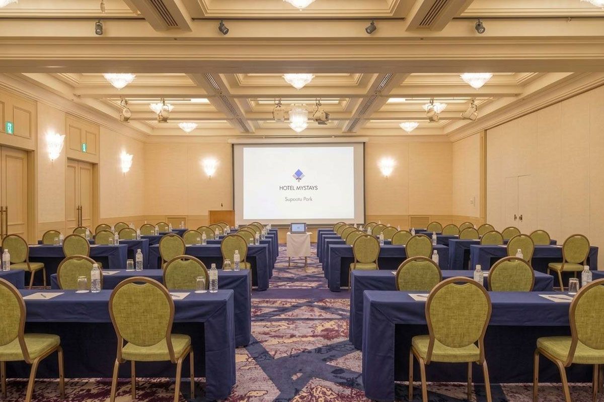 Banquet hall Poplar (Image 3)