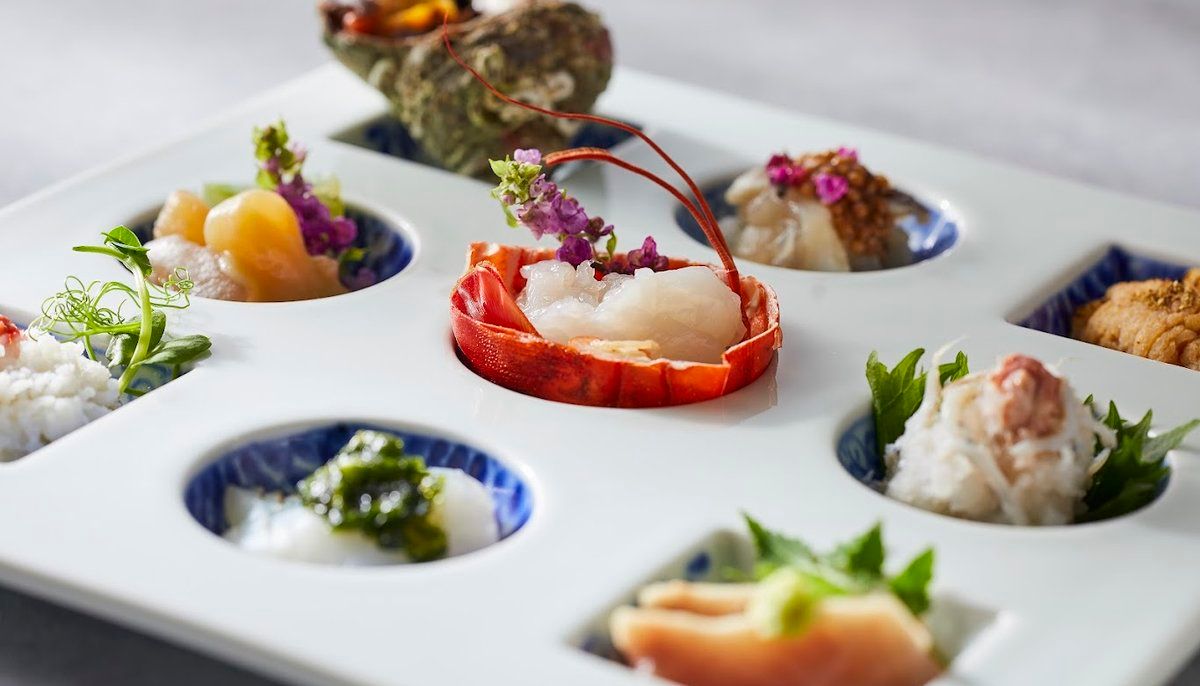 伊勢志摩の恵みお造り9種盛り（9つの味覚パレット）