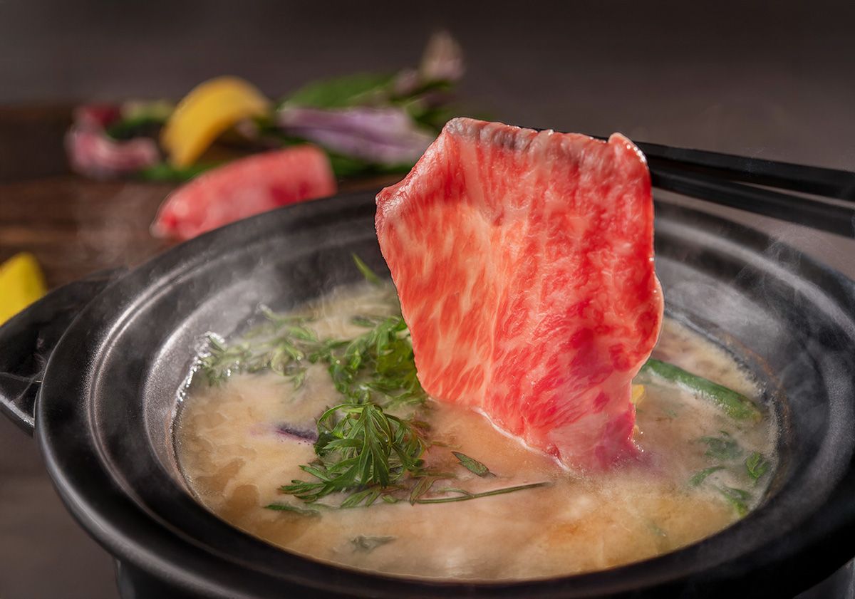 秩父錦の酒粕出汁の武州和牛のしゃぶしゃぶ