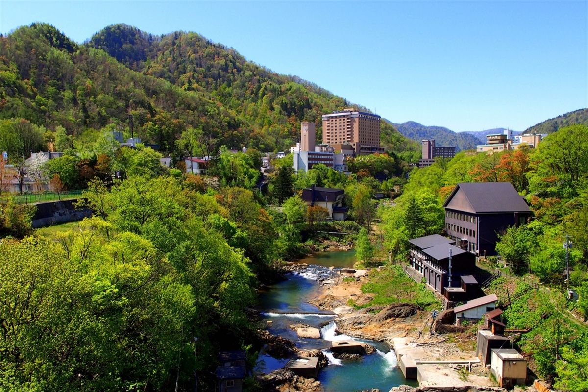 のどかで緑豊かな「定山渓温泉」