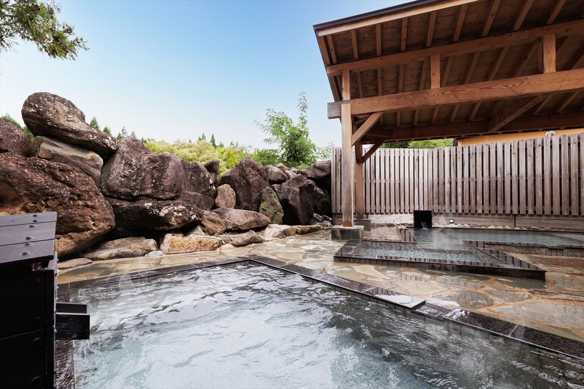 「天然温泉 田沢湖レイクリゾート」の「こまくさの湯」