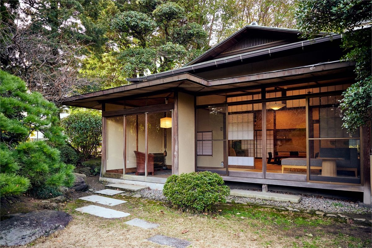130年の歴史を刻む日本庭園に寄り添う「百年庭園の宿 翠水」