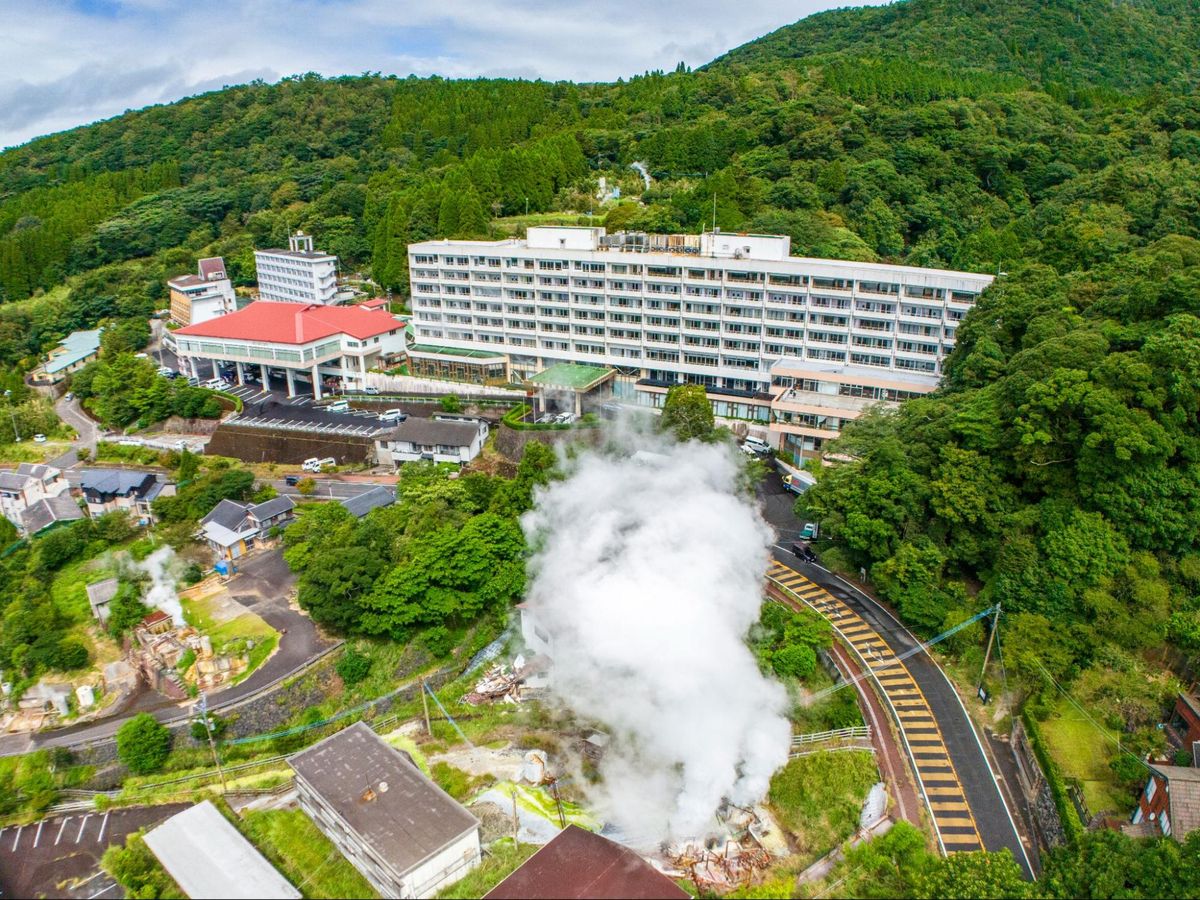 幻想的な霧島温泉郷