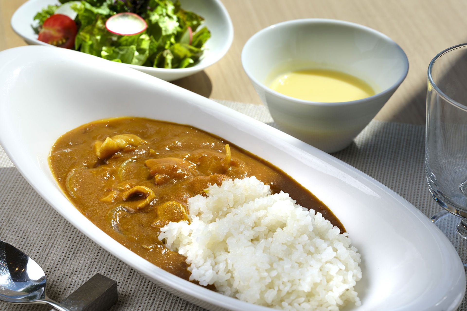 昼食