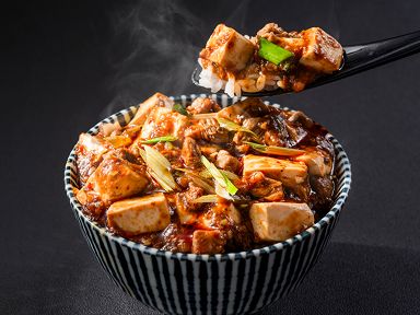 白老牛入り激辛四川麻婆豆腐丼