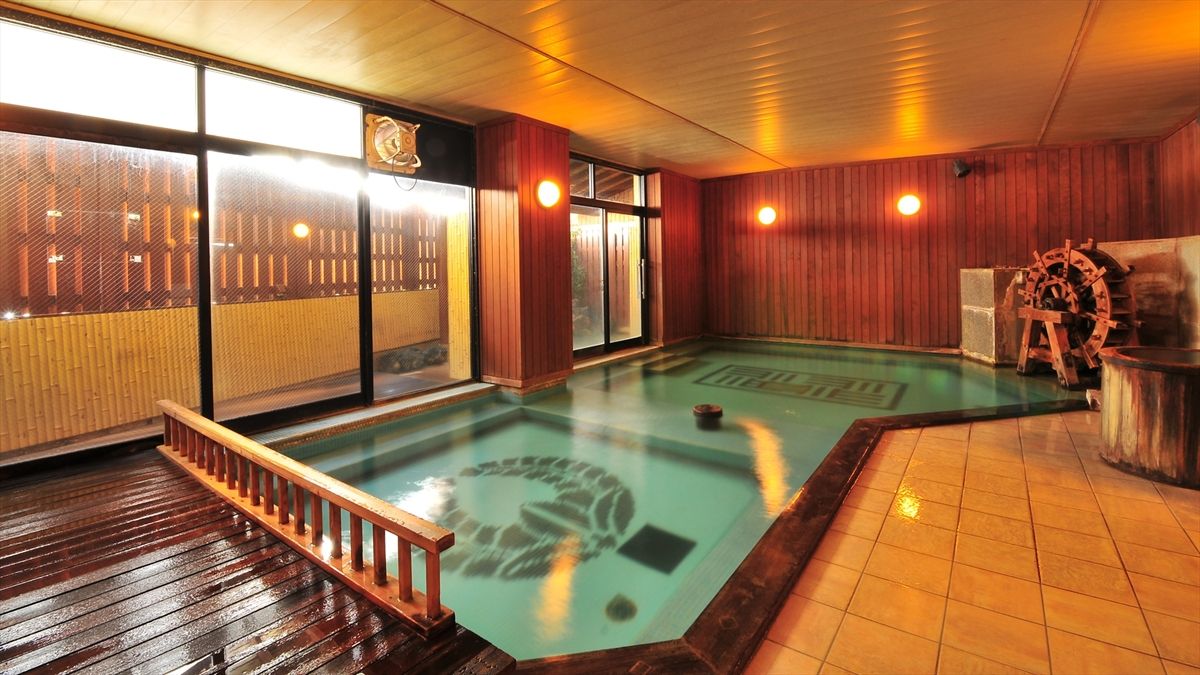 湯畑源泉を直接引く「草津温泉 大東舘」の「壱之湯」
