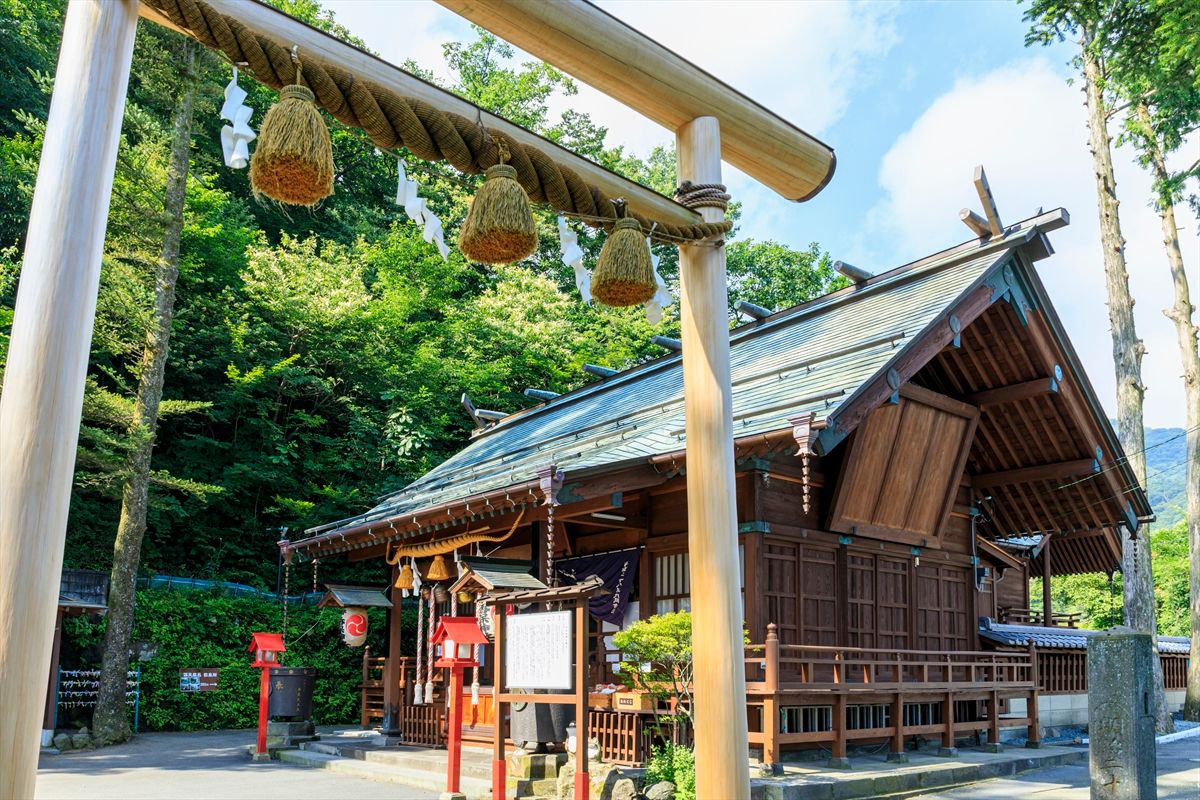 伊香保温泉を守護する「伊香保神社」
