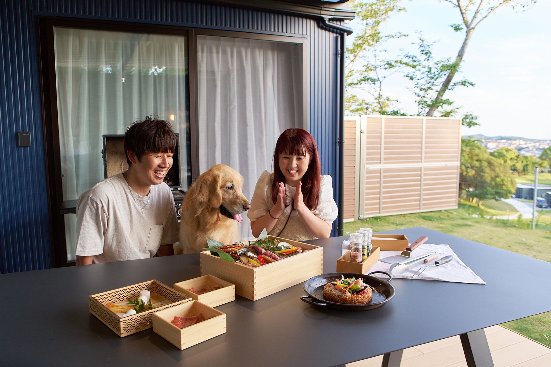 愛犬と一緒に食事