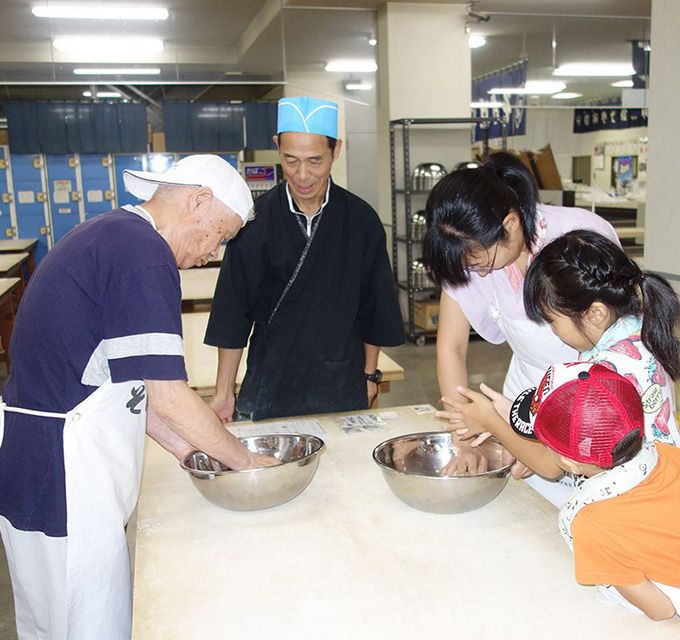 信州の味覚 そば打ち体験（ルミエール体験学習館）