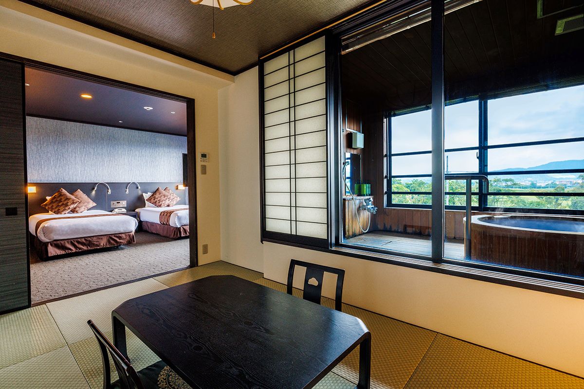 亀の井ホテル 奈良「天然温泉展望風呂付き特別和洋室」