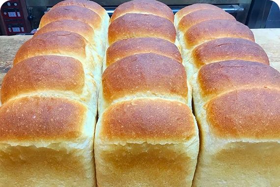 山のパン屋 桑の実