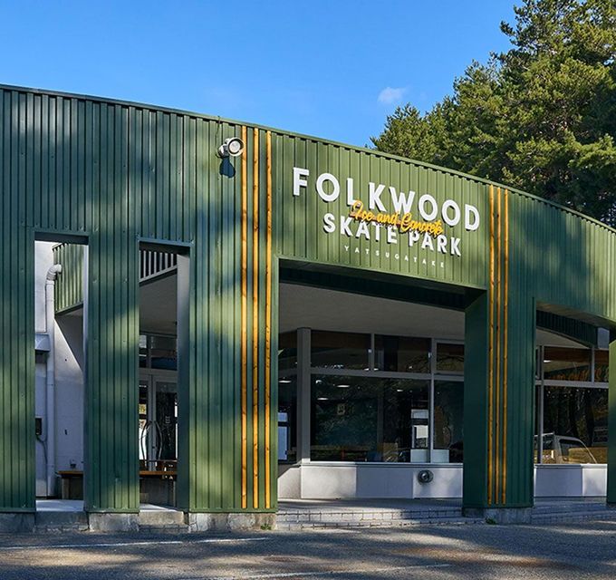 FOLK WOOD SKATE PARK